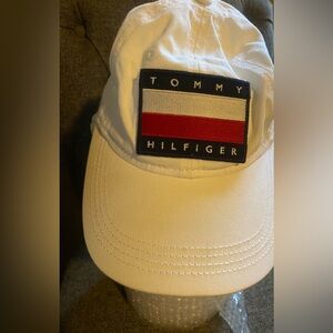 Tommy Hilfiger White and Red Logo Cap